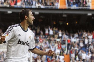 开云官网2026-猛龙拿下国王，东契奇彻底打爆防线，当个人英雄主义撕碎集体幻梦